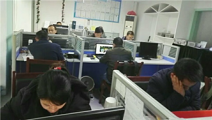 晗光戰(zhàn)士春節(jié)前夕激情奮戰(zhàn)，促項目完美收官